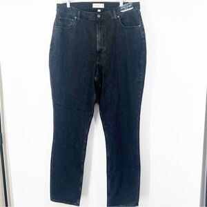 Abercrombie & Fitch Curve Love The Slim Straight Jeans Ultra High Rise LONG NWT